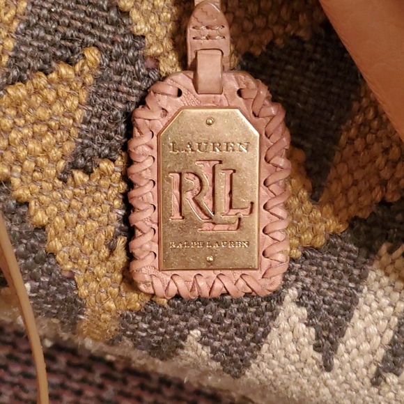 Lauren Ralph Lauren Paulden Messenger Bag - Picture 3 of 10